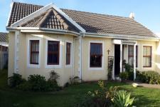 Front View of property in Gordons Bay