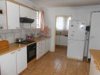 Kitchen - 26 square meters of property in Henley-on-Klip