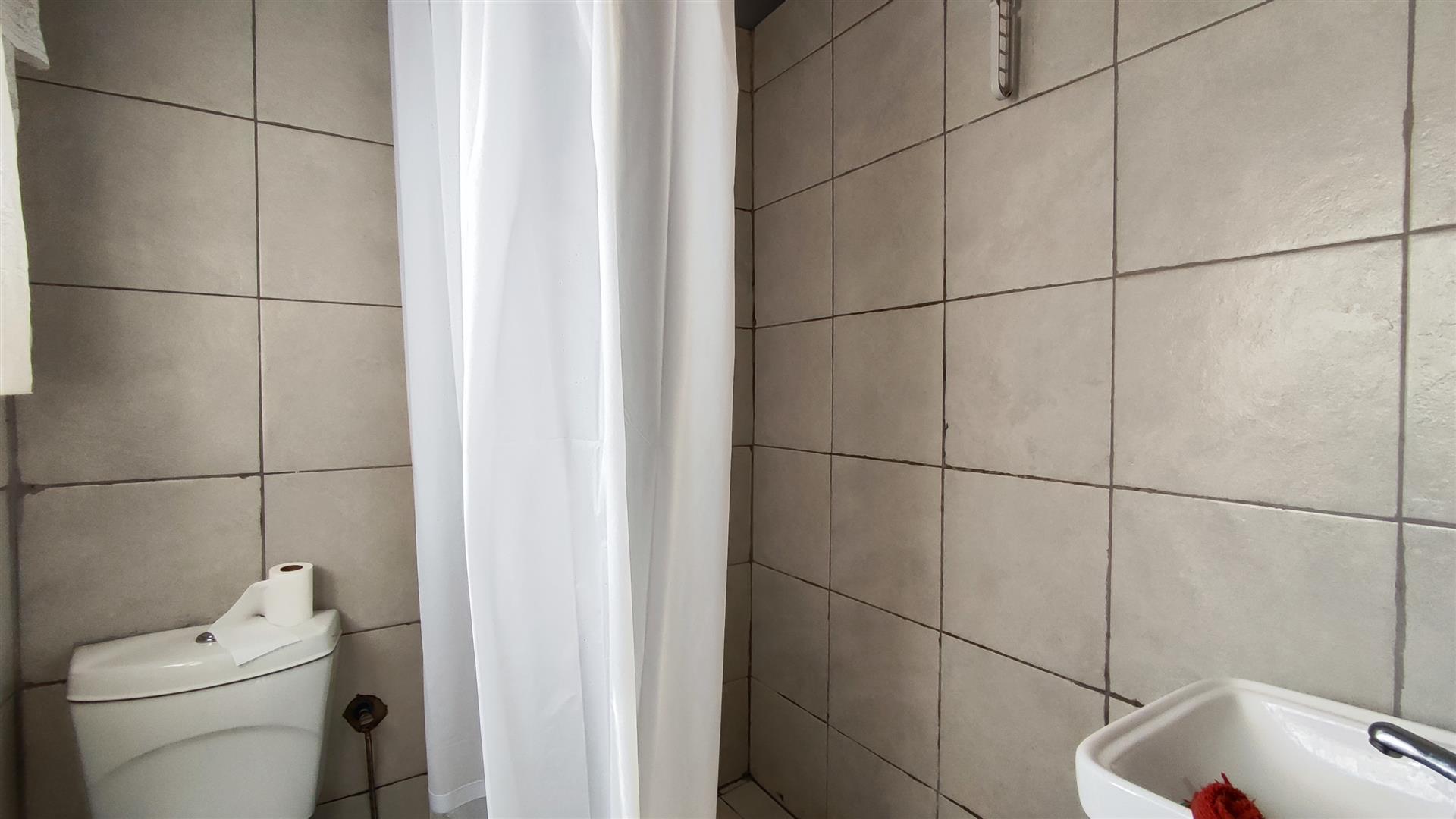 Staff Bathroom of property in Roodekop