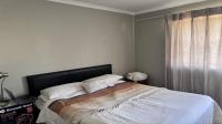 Bed Room 1 of property in Roodekop
