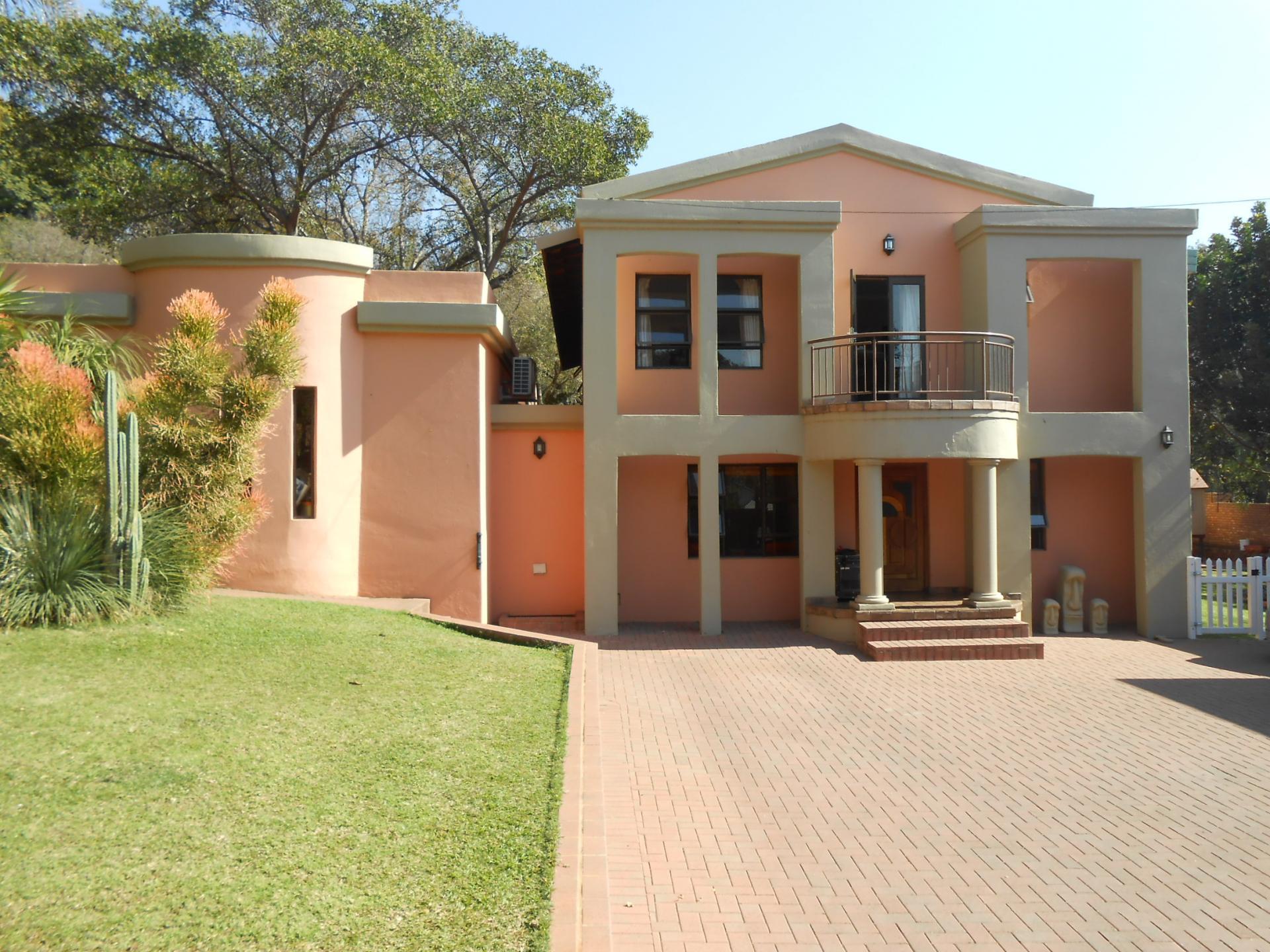 Front View of property in Pretoria North