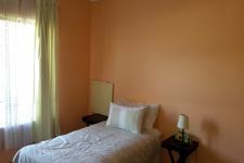 Bed Room 1 - 16 square meters of property in Somerset West