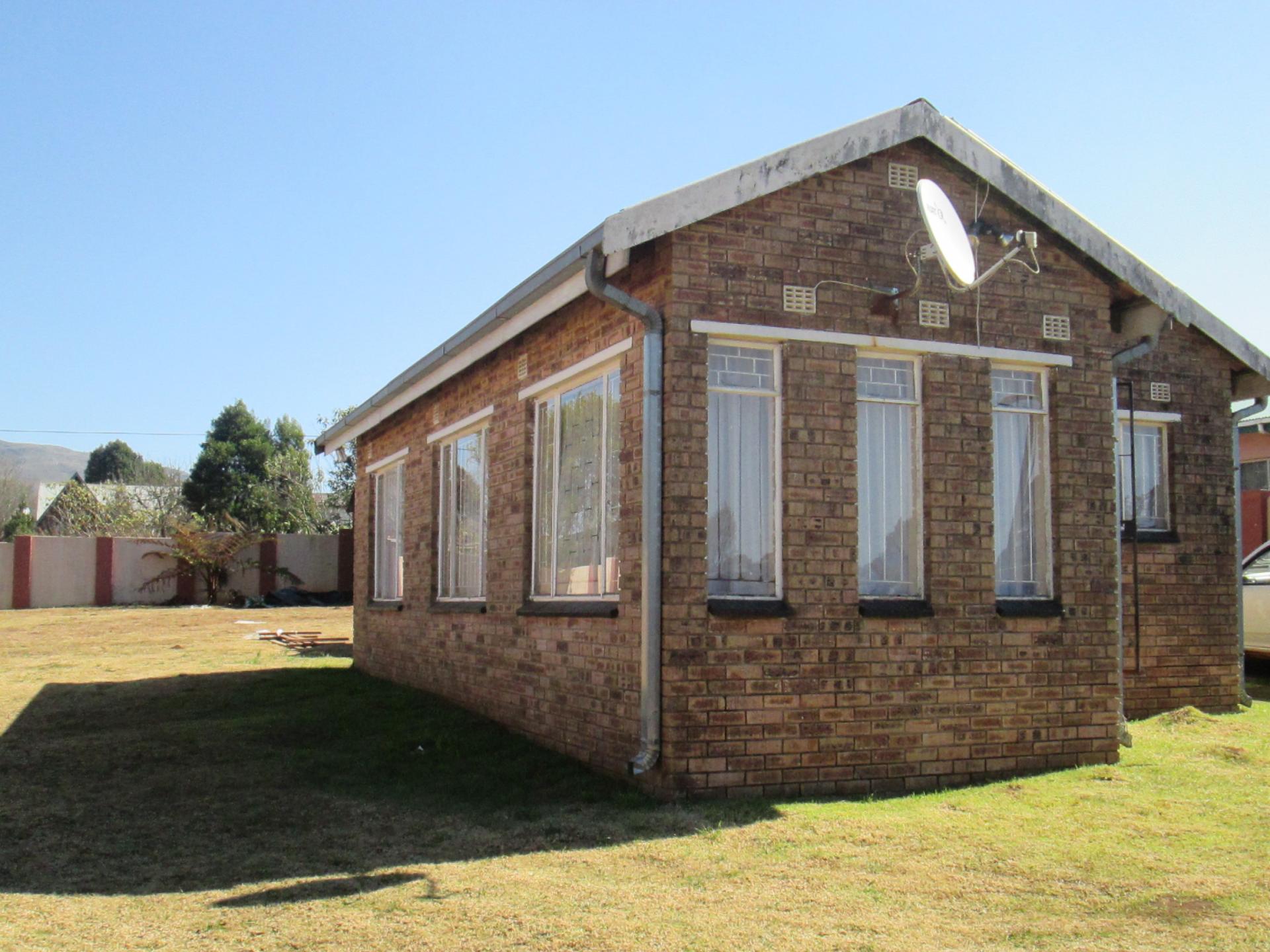 Front View of property in Graskop