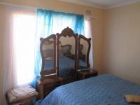 Main Bedroom - 10 square meters of property in Graskop