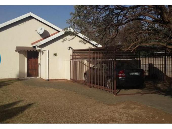 3 Bedroom House for Sale For Sale in Bloemfontein - Private Sale - MR113271