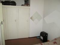 Bed Room 1 - 7 square meters of property in Mindalore