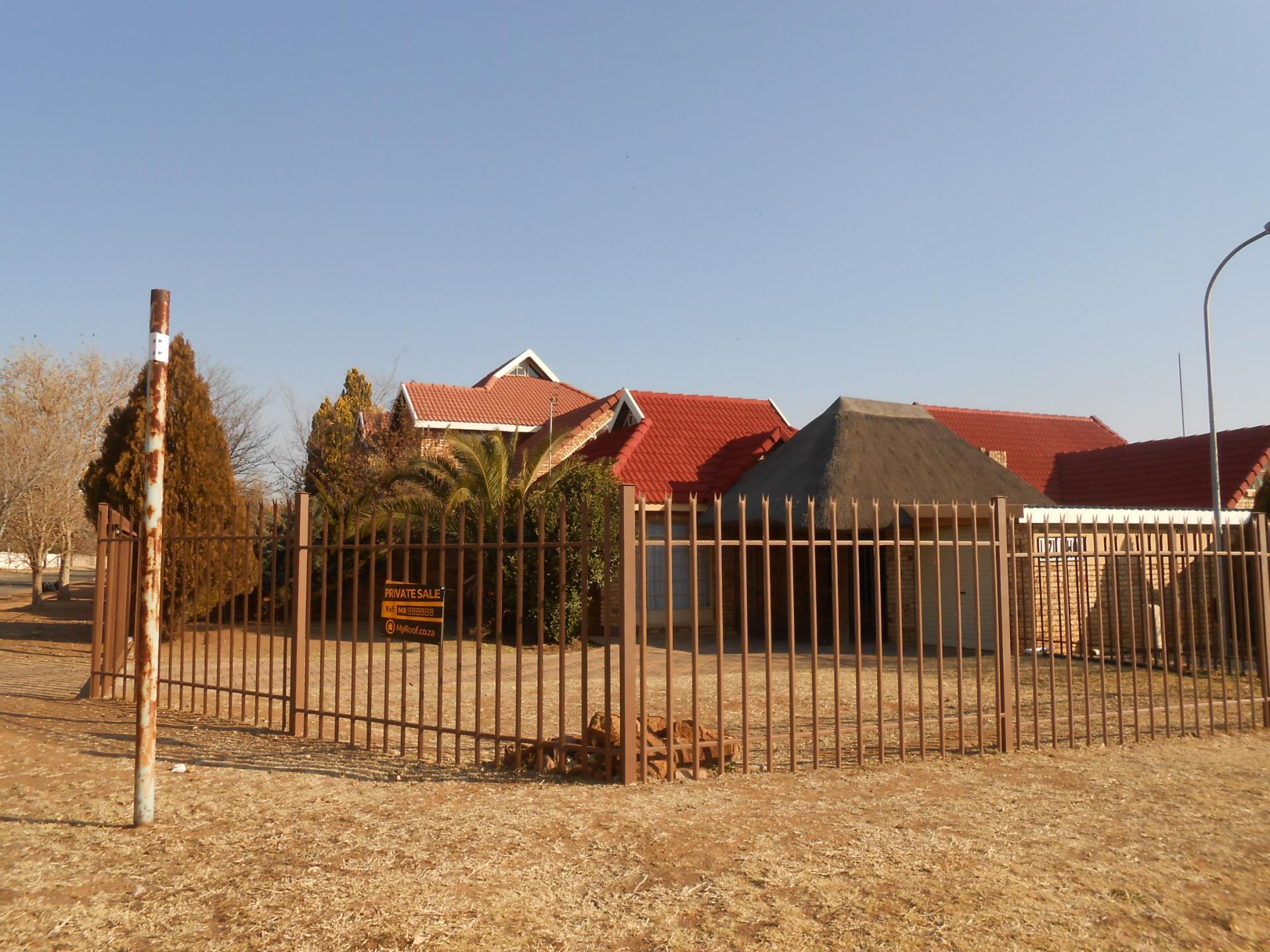 Front View of property in Klerksdorp