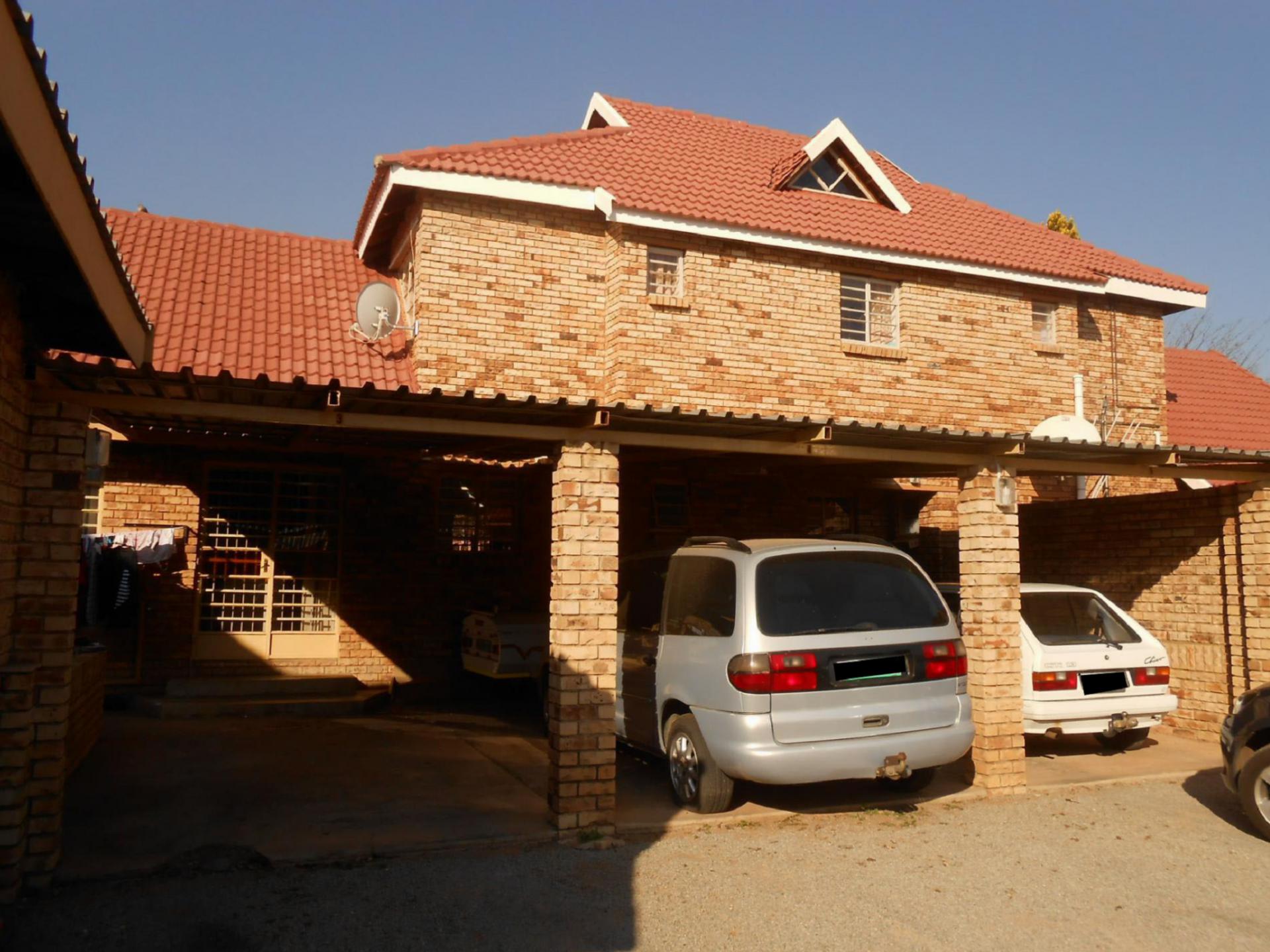 Front View of property in Klerksdorp