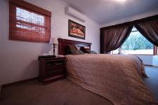 Main Bedroom - 26 square meters of property in Woodlands Lifestyle Estate