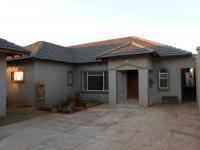 3 Bedroom 3 Bathroom House for Sale for sale in Dalview