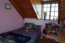 Bed Room 2 - 15 square meters of property in Saldanha