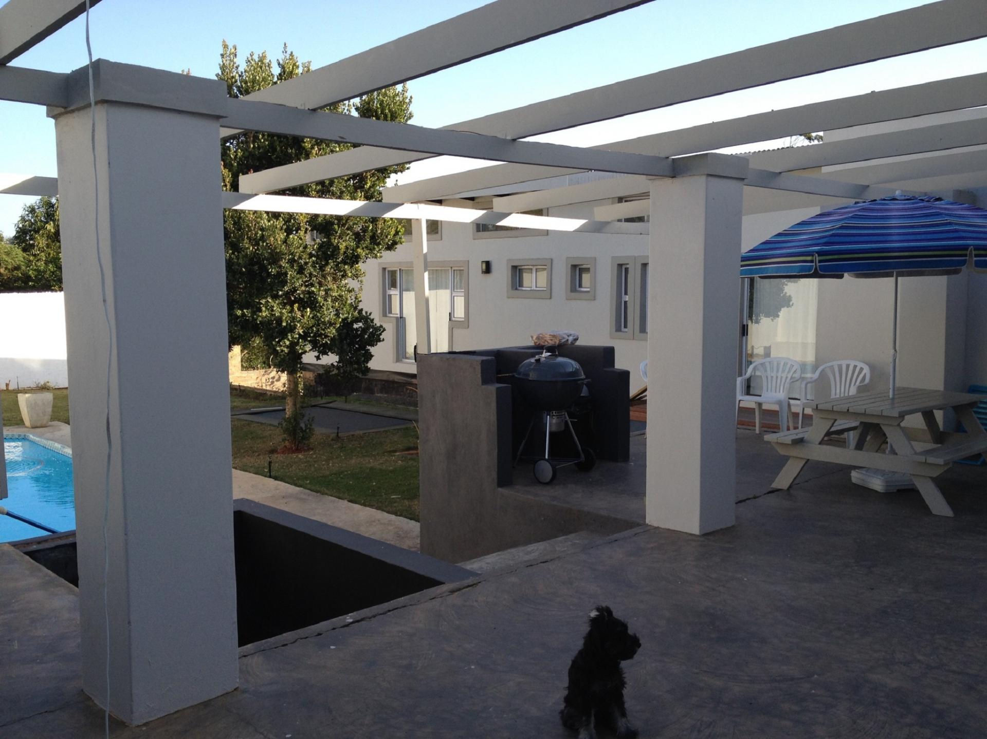 Spaces - 280 square meters of property in Kathu