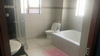 Bathroom 1 - 11 square meters of property in Bendor