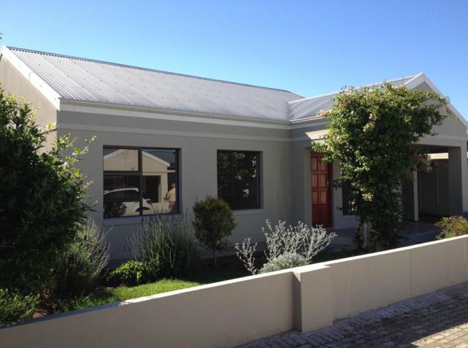 3 Bedroom Cluster for Sale For Sale in Oudtshoorn - Home Sell - MR114146