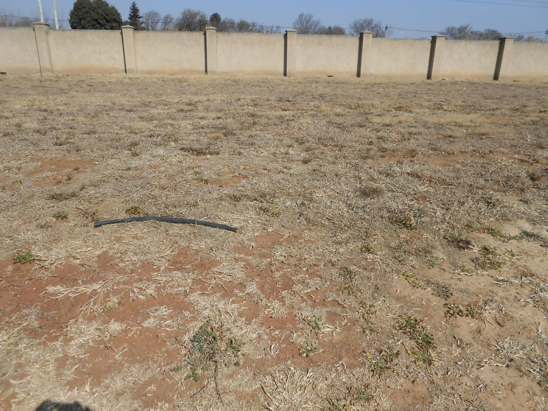 Front View of property in Risiville