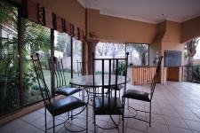 Patio - 36 square meters of property in Woodhill Golf Estate