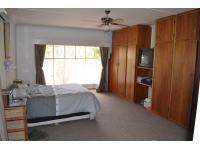 Main Bedroom of property in Hennenman