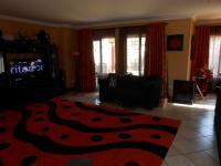 Lounges - 38 square meters of property in Brakpan