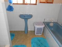 Bathroom 1 - 7 square meters of property in Dalpark