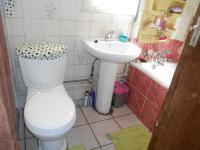 Main Bathroom - 5 square meters of property in Vanderbijlpark