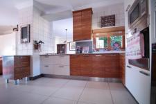 Kitchen - 26 square meters of property in The Wilds Estate