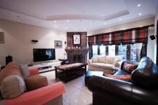 TV Room - 41 square meters of property in The Wilds Estate