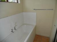 Bathroom 2 - 6 square meters of property in Port Edward