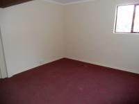 Rooms - 18 square meters of property in Port Edward