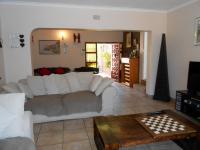 Lounges - 57 square meters of property in Benoni