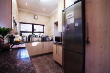 Kitchen - 18 square meters of property in The Wilds Estate