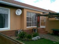 2 Bedroom 1 Bathroom Simplex for Sale for sale in Alan Manor