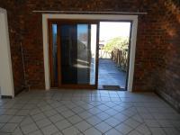 Lounges - 16 square meters of property in Sea View EC