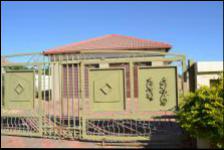 3 Bedroom 2 Bathroom House for Sale for sale in Chantelle