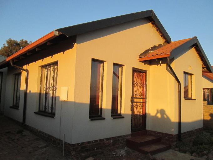 2 Bedroom House for Sale For Sale in Naturena - Home Sell - MR114616