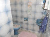 Bathroom 1 - 2 square meters of property in Heidelberg - GP