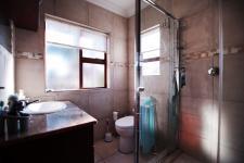 Bathroom 2 - 3 square meters of property in The Wilds Estate