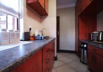 Kitchen - 31 square meters of property in The Wilds Estate