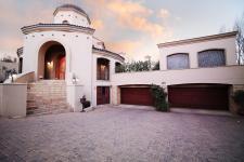 Front View of property in Silver Lakes Golf Estate