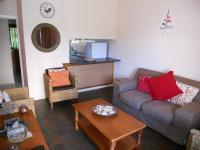Lounges - 15 square meters of property in Margate