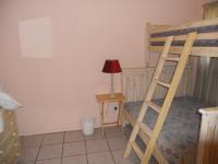 Bed Room 1 - 9 square meters of property in Margate