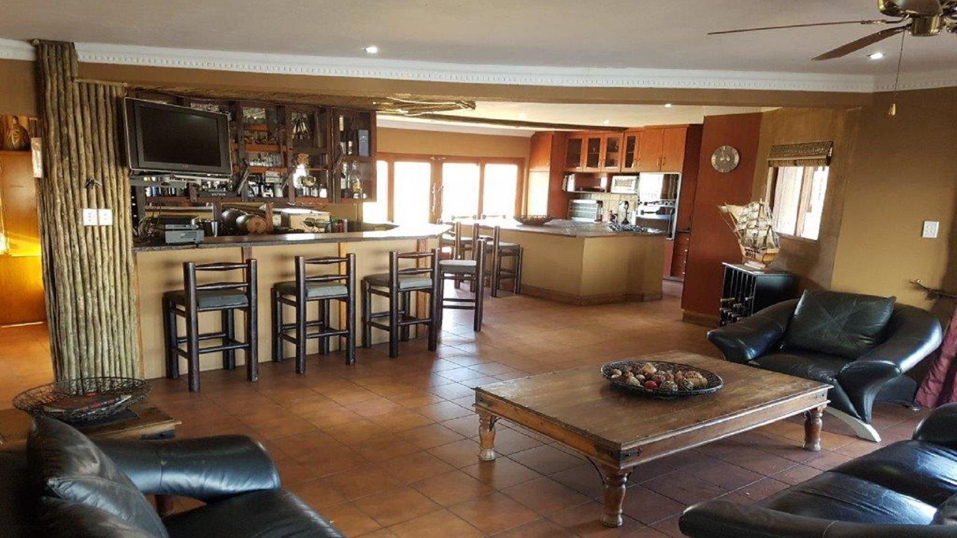 4 Bedroom House for Sale For Sale in Emalahleni (Witbank)