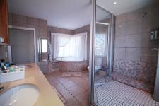 Main Bathroom - 8 square meters of property in Woodhill Golf Estate