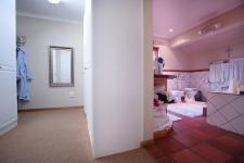 Main Bathroom - 14 square meters of property in Woodhill Golf Estate