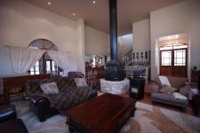 TV Room - 38 square meters of property in Woodhill Golf Estate