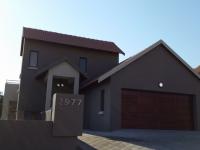 3 Bedroom 3 Bathroom Cluster for Sale for sale in Kosmosdal