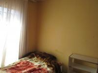 Bed Room 2 - 8 square meters of property in Alveda