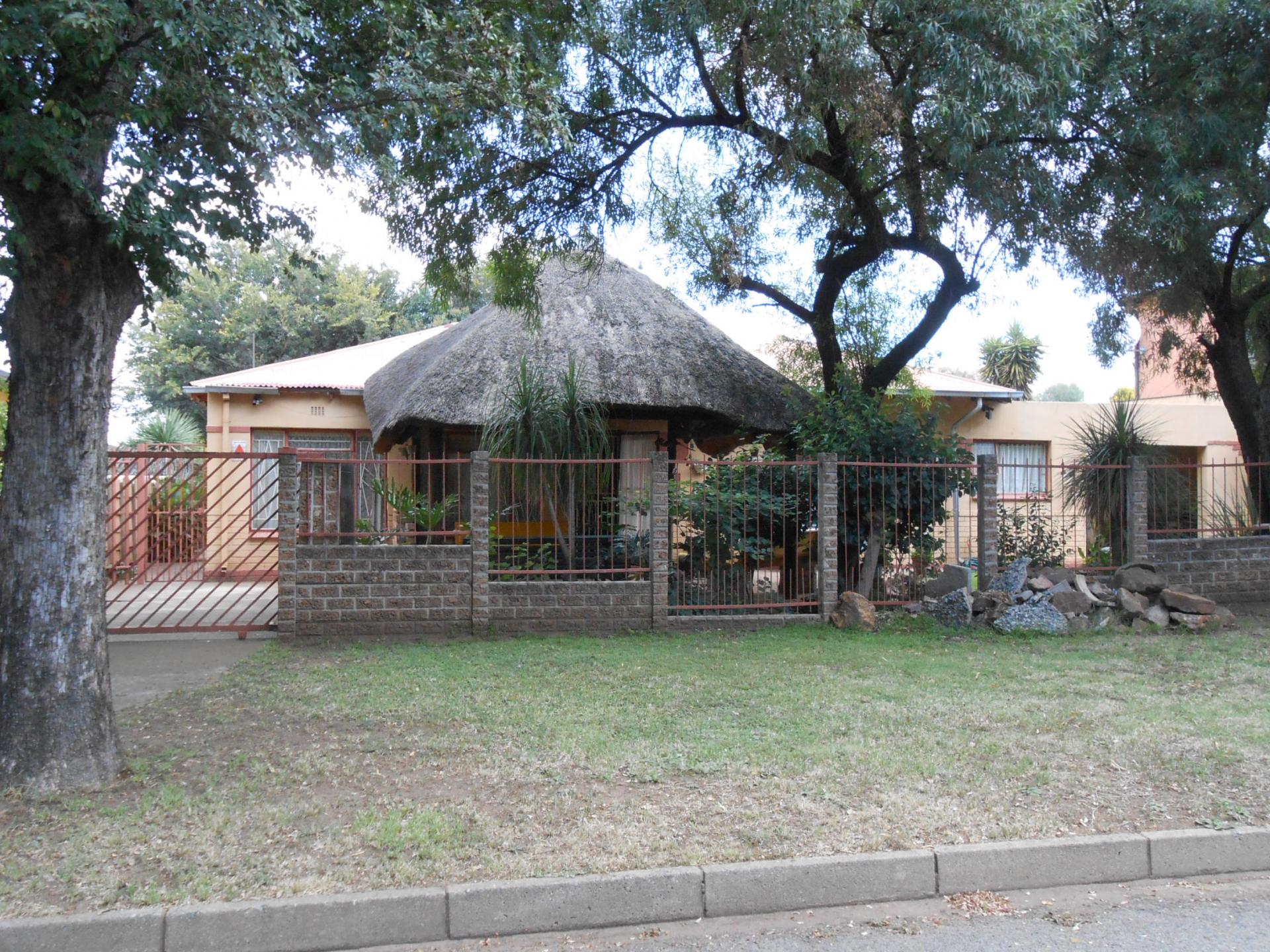 Front View of property in Boksburg