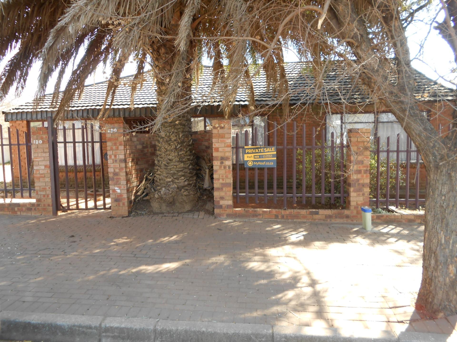 Front View of property in Brakpan