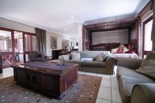 Lounges - 65 square meters of property in Silver Lakes Golf Estate
