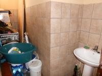 Bathroom 1 - 3 square meters of property in Vereeniging